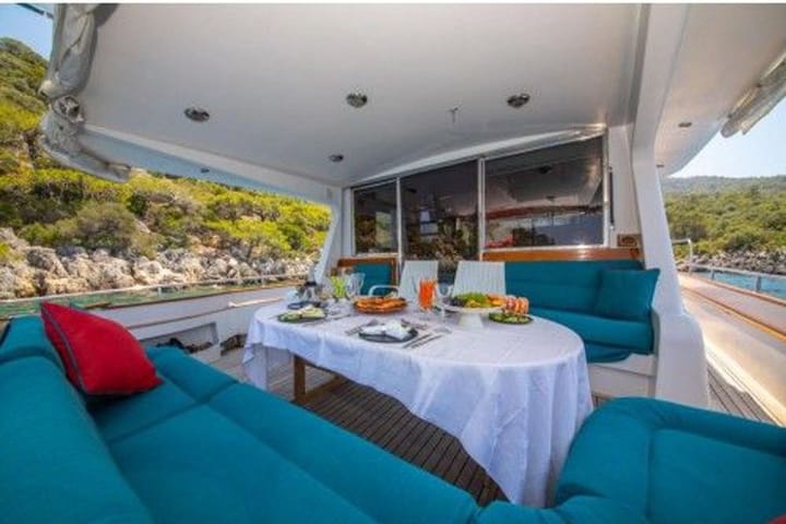 Op maat gemaakt Motorjacht (2005) voor Charter - Fethiye | #10337 - 10