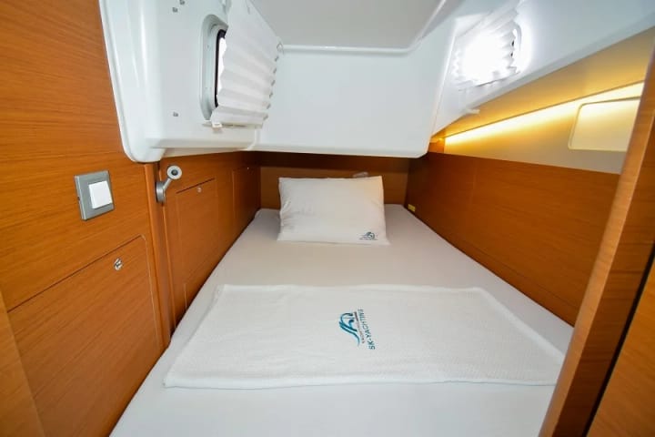  Velero Jeanneau Sun Odyssey 410 (2022) para Charter - Marmaris | #10520 - 44
