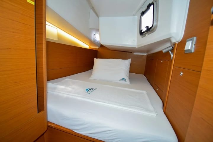  Velero Jeanneau Sun Odyssey 410 (2022) para Charter - Marmaris | #10520 - 36