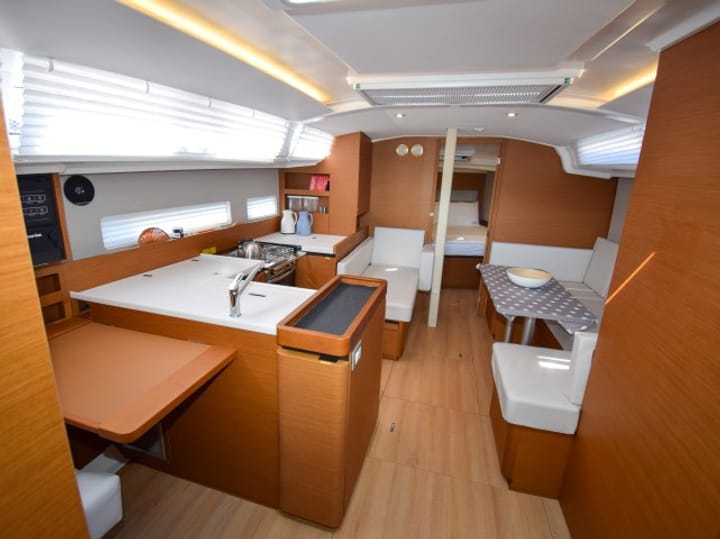  Velero Jeanneau Sun Odyssey 410 (2022) para Charter - Marmaris | #10520 - 21