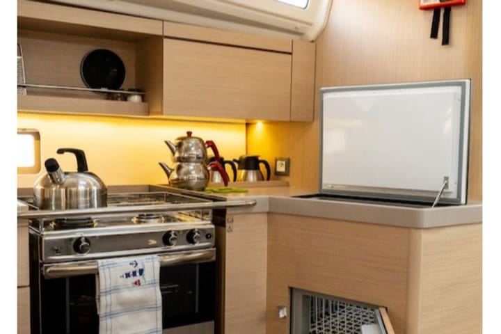 Sailboat Beneteau Oceanis 40.1 (2022) for Charter - Gocek | #10523 - 5