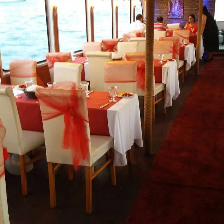 Fait sur mesure Yacht à moteur (2005) for Charter - Halic | #10626 - 11