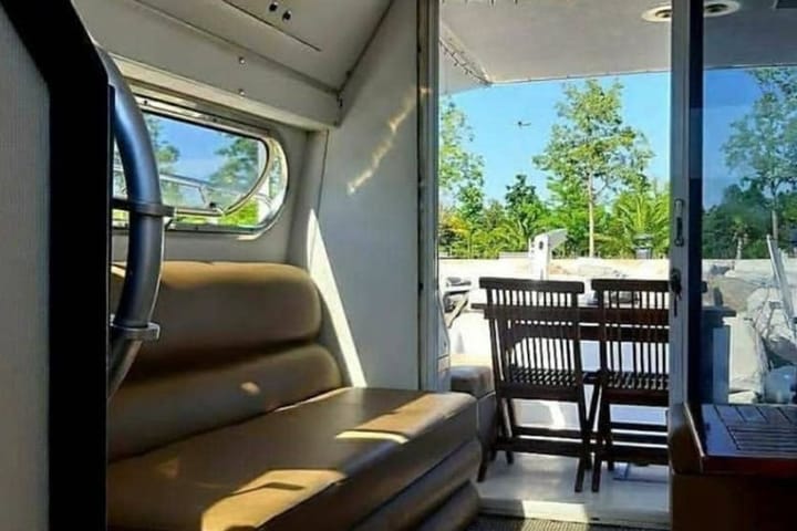 Custom Made Motor Yacht (1990) for Charter - Maltepe | #10765 - 6