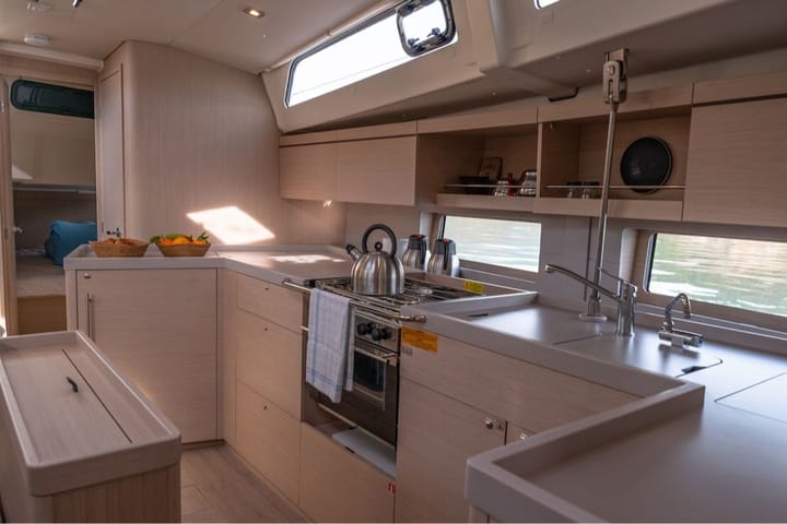 Beneteau Oceanis 46.1 Kiralık Yelkenli (2022) - Göcek | #10769 - 10