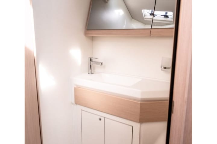 Beneteau Oceanis 46.1 Kiralık Yelkenli (2022) - Göcek | #10769 - 16