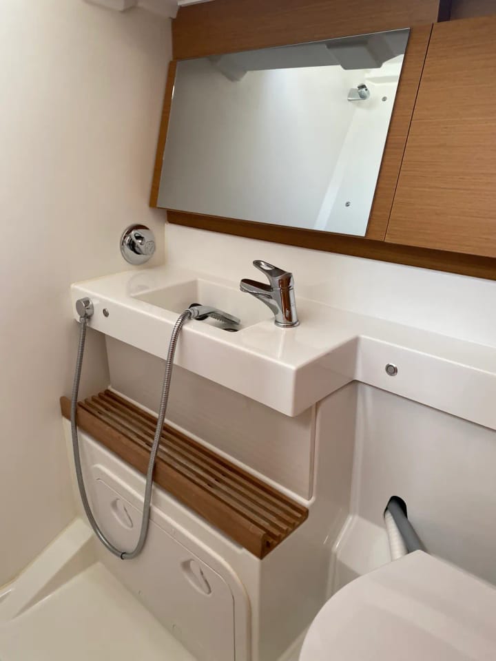 Voilier Jeanneau Sun Odyssey 490 (2020) pour Charter - Fethiye | #10803 - 16