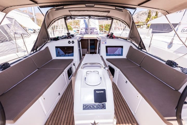  Zeilboot Jeanneau Sun Odyssey 410 (2022) voor Charter - Gocek | #10952 - 3