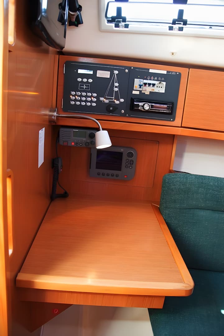  Barca a vela Bavaria  32 Cruiser (2011) per Noleggio, overcloccabile Dubrovnik | #11021 - 11