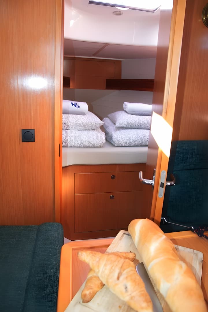  Barca a vela Bavaria  32 Cruiser (2011) per Noleggio, overcloccabile Dubrovnik | #11021 - 13