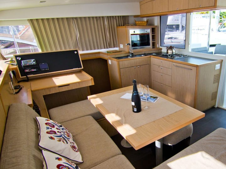 Ibiza 12 m Para Charter Catamarán - #11299 - 9