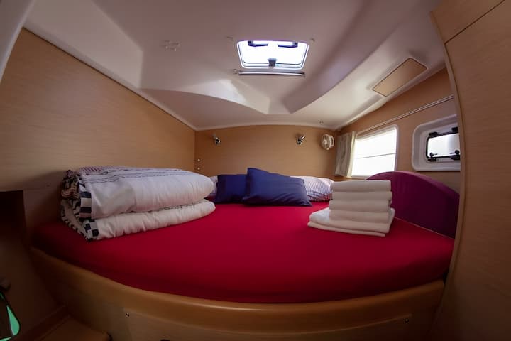 Punat, Krk 11.55 m Für Charter Katamaran — #11350 - 13