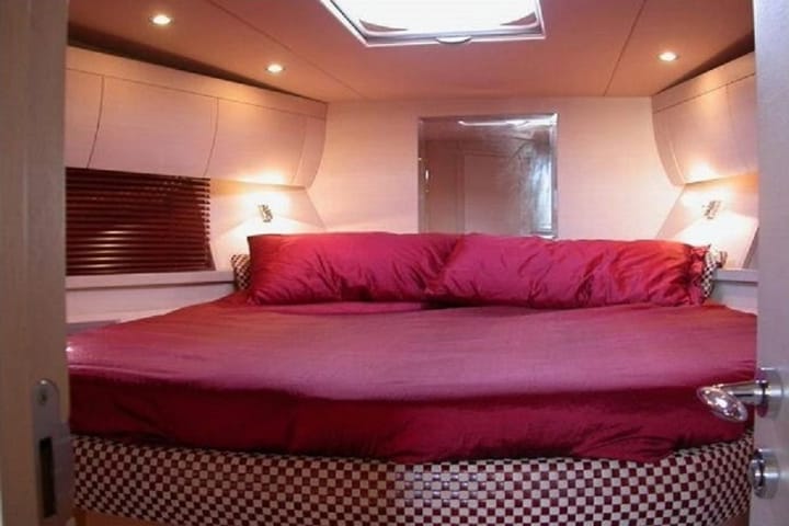  Motoscafo Gobbi Atlantis 39 (2006) per Noleggio, overcloccabile El Toro | #11359 - 19