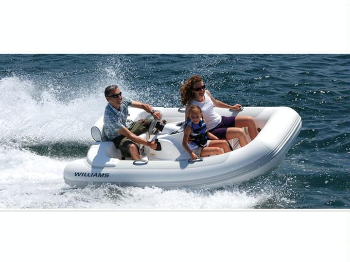 Motor Yacht Aicon 54S for Charter - Cannigione | #11508 - 11