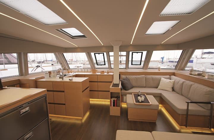 Capo d'Orlando 13.9 m Voor Charter Catamaran - #11610 - 20