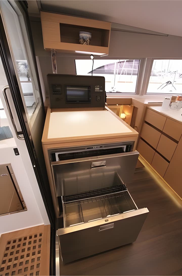 Capo d'Orlando 13.9 m Voor Charter Catamaran - #11610 - 19