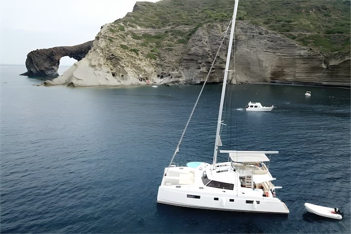 Capo d'Orlando 13.9 m Voor Charter Catamaran - #11610 - 5