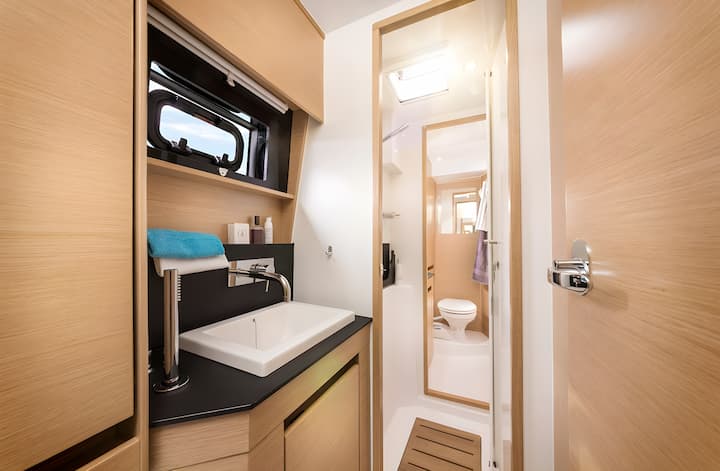 Capo d'Orlando 13.9 m Voor Charter Catamaran - #11610 - 27
