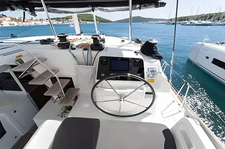 Catamaran Lagoon 450 S (2021) for Charter - Rogoznica | #11744 - 15
