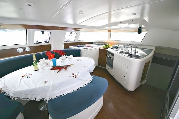  Catamarán Fountaine Pajot Venezia 42 (2014) para Charter - San Vicente | #11785 - 5