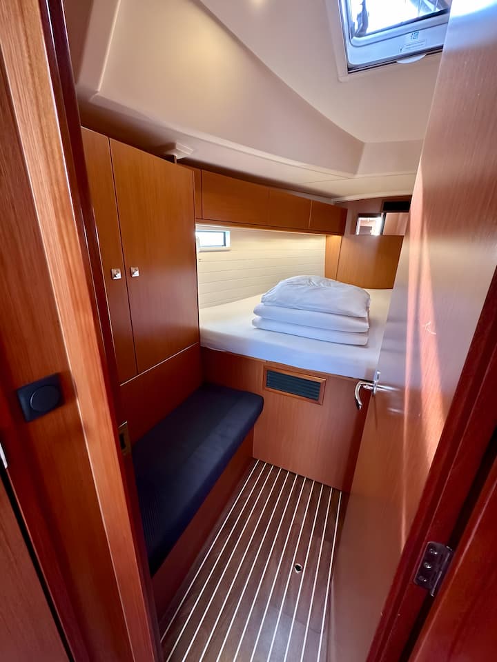 Sailboat Bavaria 46 Cruiser (2017) for Charter - Sukošan | #11918 - 10