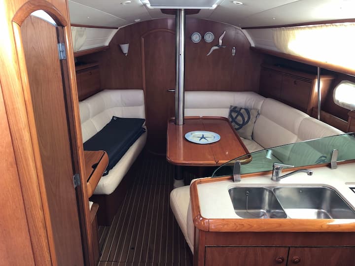 Sailboat Jeanneau Sun Odyssey 35 (2005) for Charter - Lefkada | #12026 - 14
