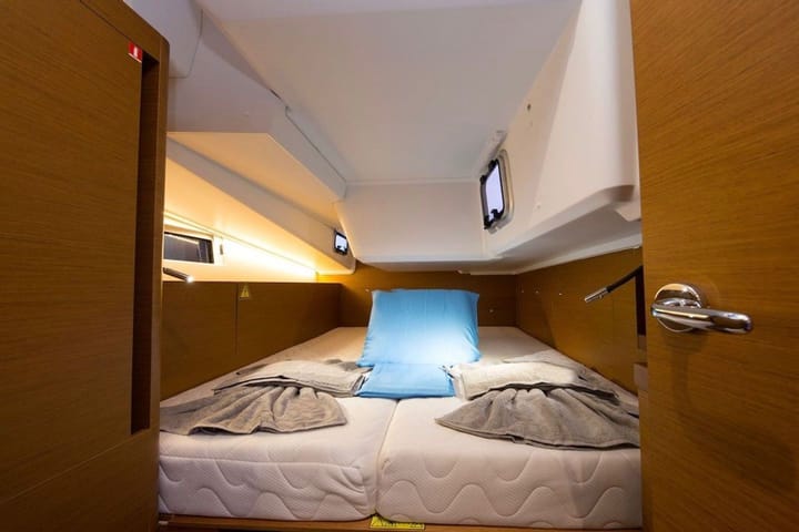 Sailboat Jeanneau Sun Odyssey 490 (2021) for Charter - Gocek | #12063 - 10