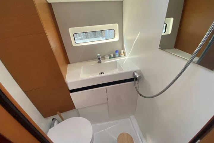 Sailboat Jeanneau Sun Odyssey 490 (2021) for Charter - Gocek | #12063 - 11