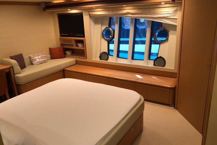 Motor Yacht Ferretti Yachts 830 (2008) for Charter - Bodrum | #12396 - 14