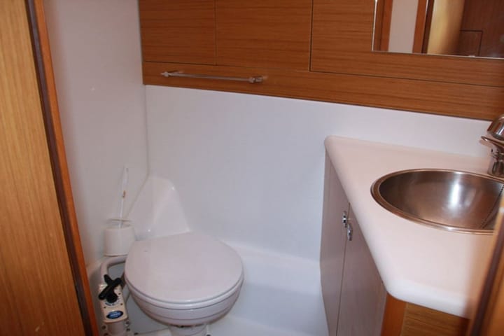  Velero Jeanneau  53 (2022) para Charter - Marmaris | #12471 - 15