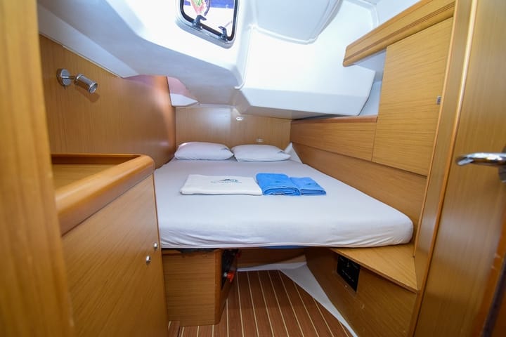 Jeanneau Sun Odyssey 44i Kiralık Yelkenli (2009) - Marmaris | #12524 - 35