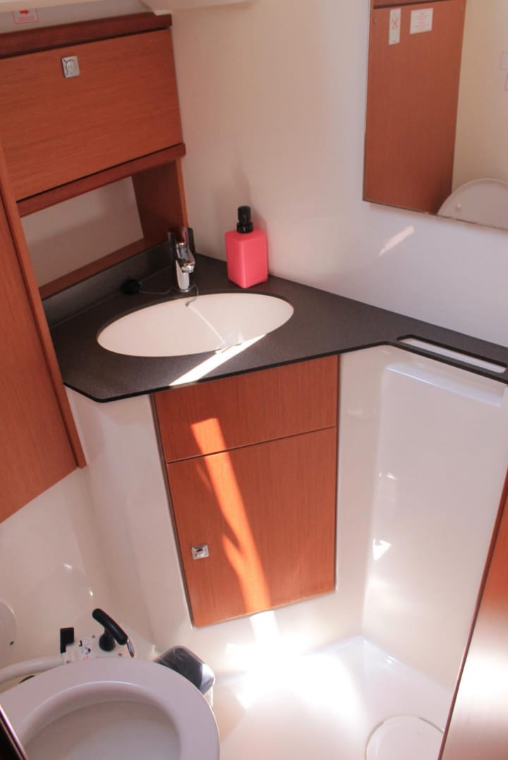  Barca a vela Bavaria 46 Cruiser (2022) per Noleggio, overcloccabile Göcek | #12587 - 14