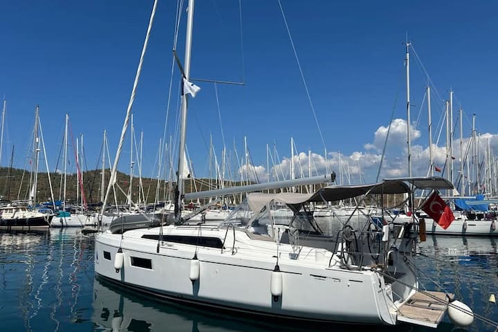 Fethiye 10.77 m Per noleggio Barca a vela - #12774 - 3