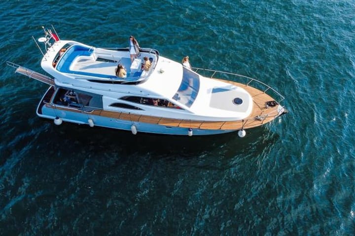 Hecho a medida Yate a motor (2022) para Charter - Bebek | #12787  - 2