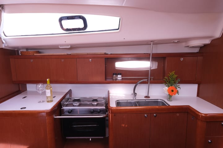 Sailboat Beneteau Oceanis 43 Family (2011) for Charter - Gocek | #12831 - 7
