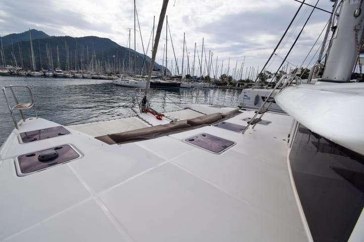  Catamaran Lagoon  421 (2013) voor Charter - Marmaris | #12959 - 91
