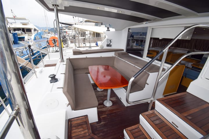  Catamaran Lagoon  421 (2013) voor Charter - Marmaris | #12959 - 43
