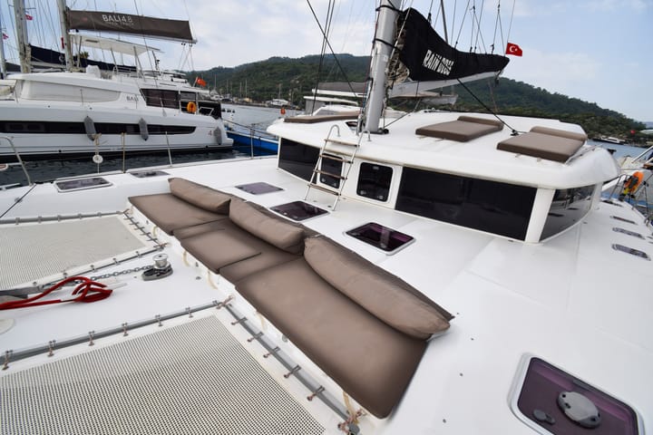  Catamaran Lagoon  421 (2013) voor Charter - Marmaris | #12959 - 59