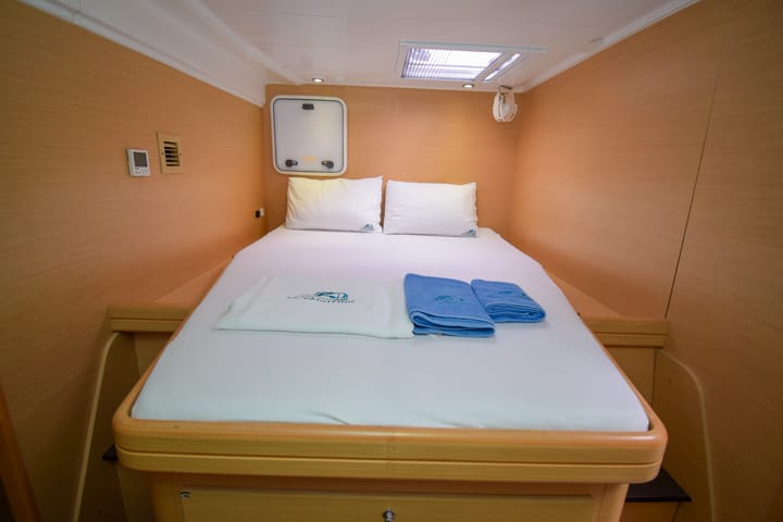  Catamaran Lagoon  421 (2013) voor Charter - Marmaris | #12959 - 33