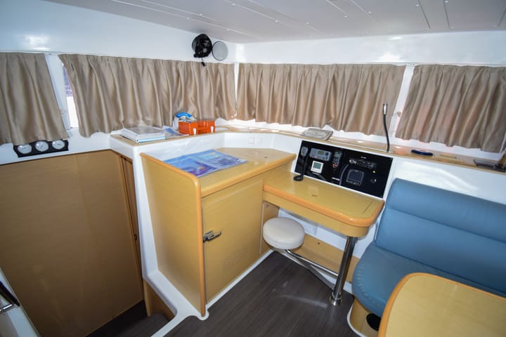  Catamaran Lagoon  421 (2013) voor Charter - Marmaris | #12959 - 32