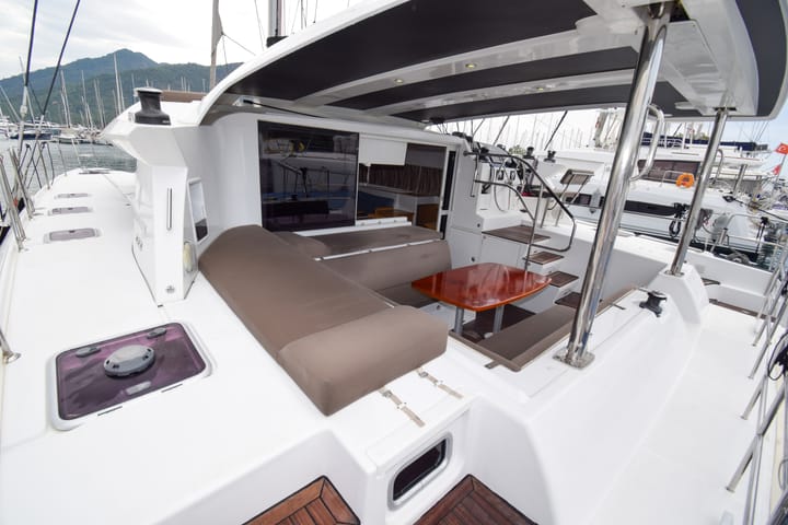 Catamaran Lagoon  421 (2013) voor Charter - Marmaris | #12959 - 101
