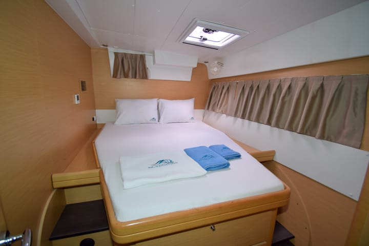  Catamaran Lagoon  421 (2013) voor Charter - Marmaris | #12959 - 39