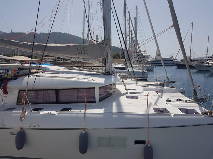  Catamaran Lagoon  421 (2013) voor Charter - Marmaris | #12959 - 86