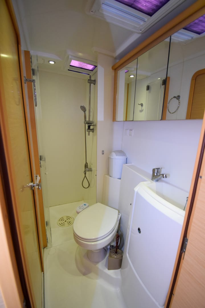  Catamaran Lagoon  421 (2013) voor Charter - Marmaris | #12959 - 27