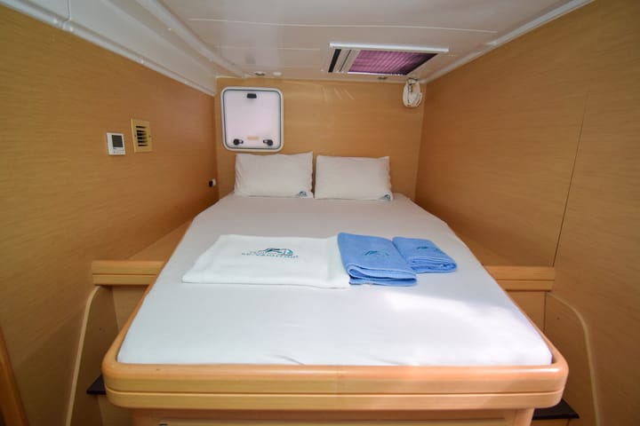  Catamaran Lagoon  421 (2013) voor Charter - Marmaris | #12959 - 28