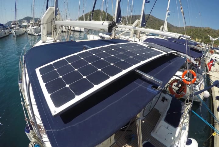 Sailboat Bavaria  42 Cruiser (2008) for Charter - Lavrion | #13009 - 4