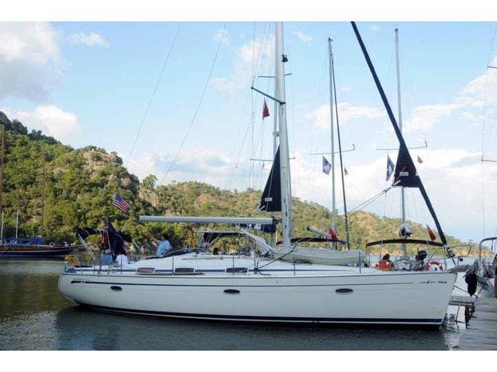 Sailboat Bavaria  42 Cruiser (2008) for Charter - Lavrion | #13009 - 3