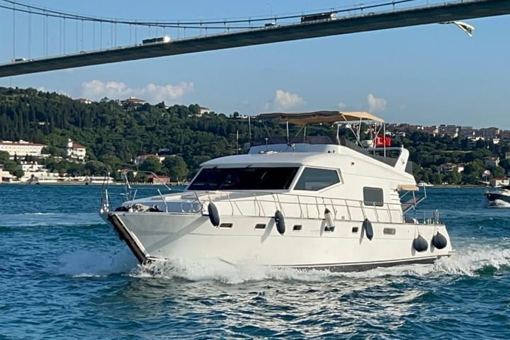 Hecho a medida Yate a motor (2006) para Charter - Bebek | #13039  - 2