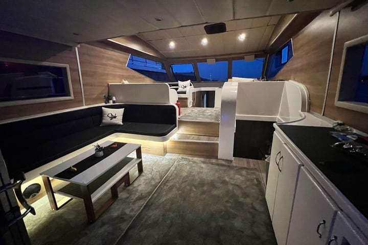 Custom Made Motor Yacht (2006) for Charter - Bebek | #13039 - 10