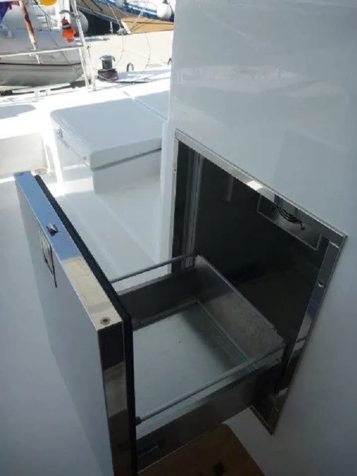 Catamaran Lagoon 400 S2 (2014) for Charter - Bodrum | #13180 - 7