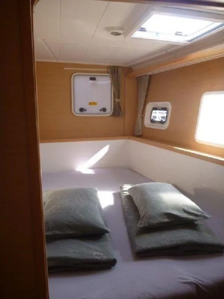 Catamaran Lagoon 400 S2 (2014) for Charter - Bodrum | #13180 - 16